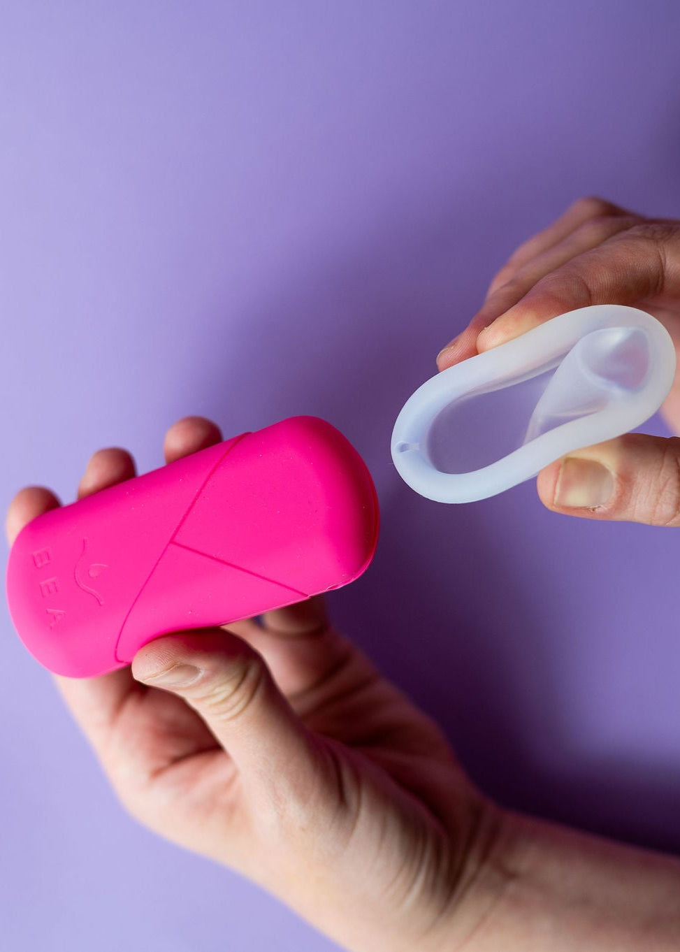 Portadisco BEA abierto | cómo guardar disco menstrual estuche protector