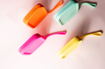 Bolsita Viajera BEA colores vibrantes | estuche menstrual lavable con zíper