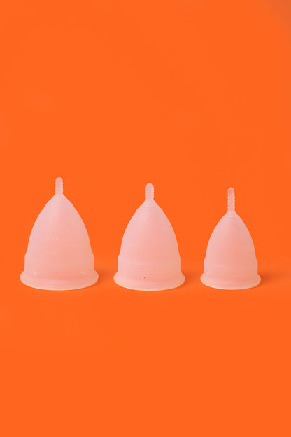 Copa Menstrual BEA Tres tallas: grande, mediana y teen